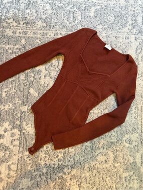 Abercrombie & Fitch Ribbed Square Neck Bodysuit in Rust Brown